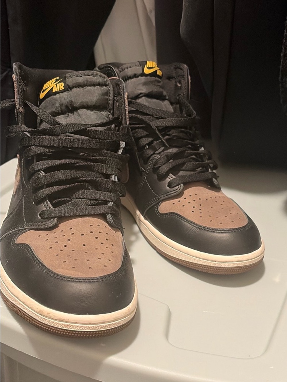 Nike Men's High-Top Sneakers in Black and Brown with Yellow Accents palomino’s s